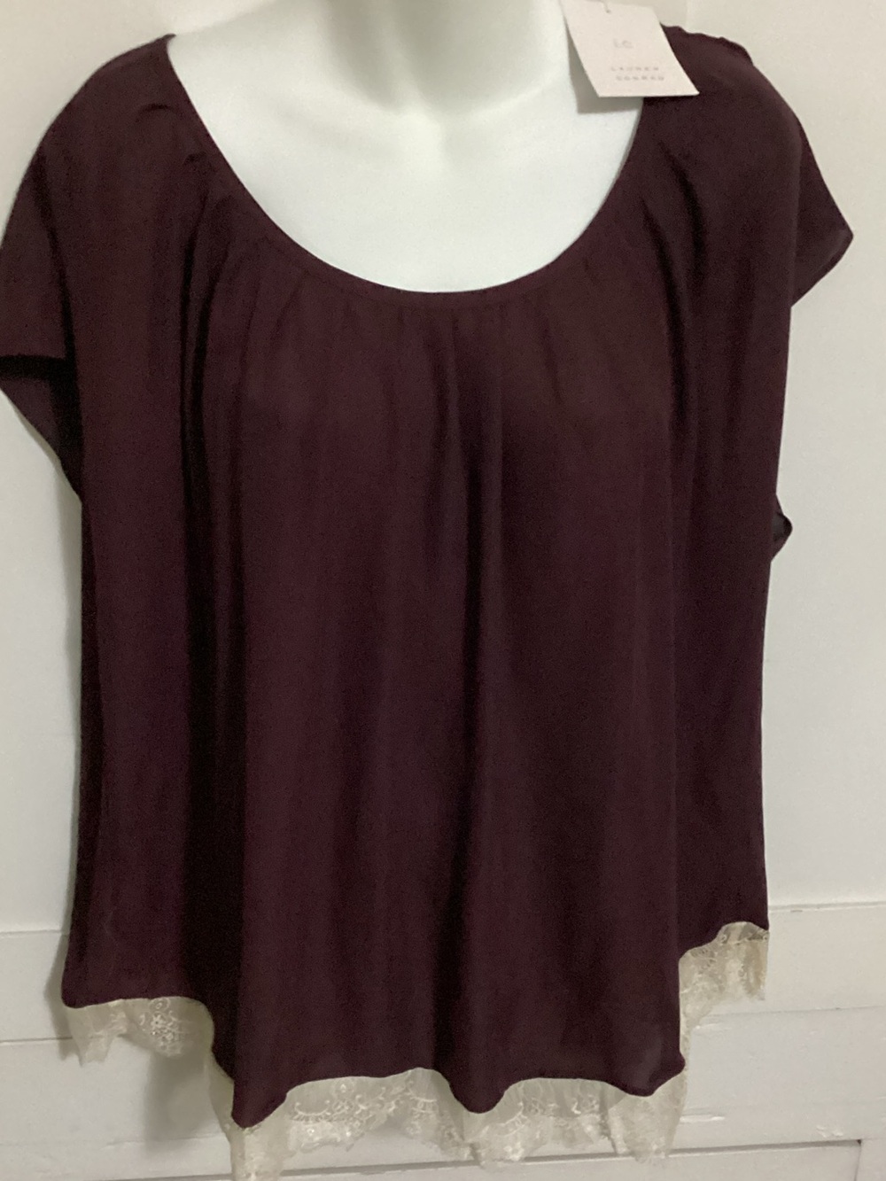 LC Lauren Conrad Plum Scoop Neck Lace-Hem Blouse size XXL NWT